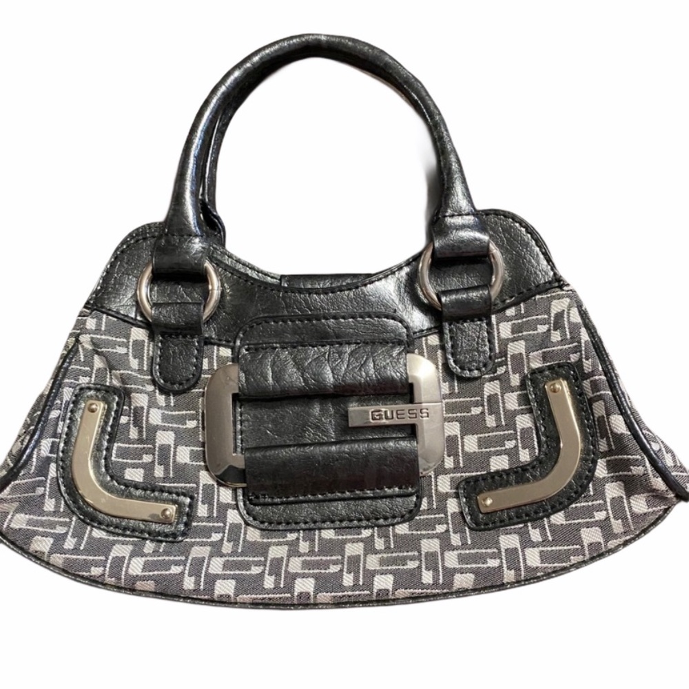 Small guess purse❤️